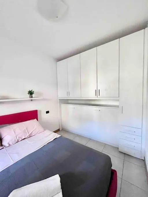 Casa Sonia - Modern Apartment With Pool On Lake Como Gera Lario